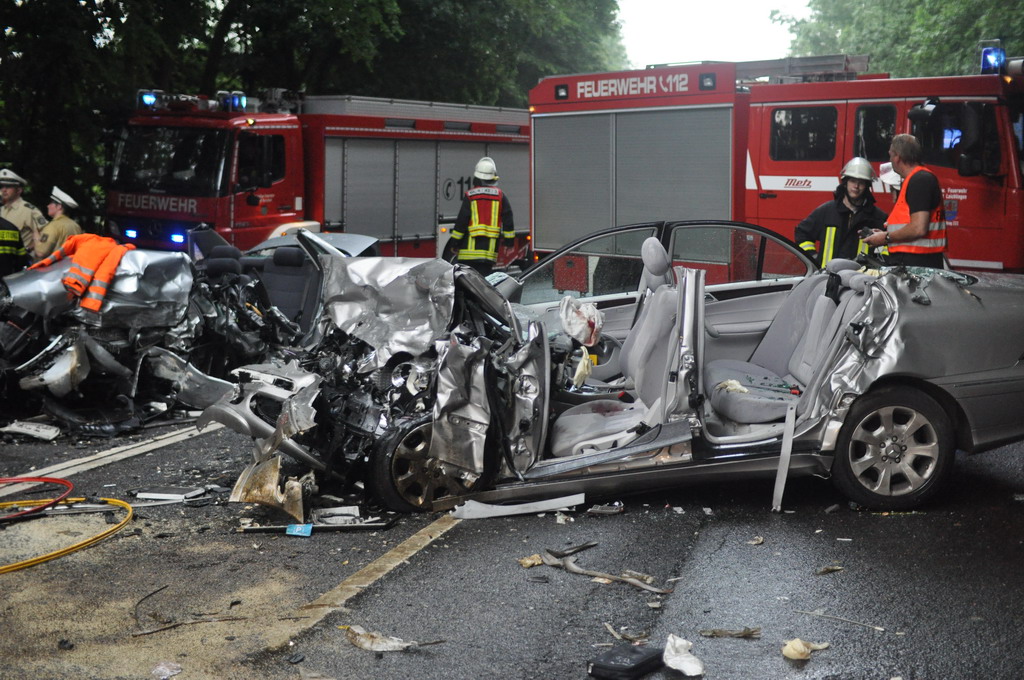 Schwerer VU Leichlingen L294  beide Fahrer verstorben P43.JPG